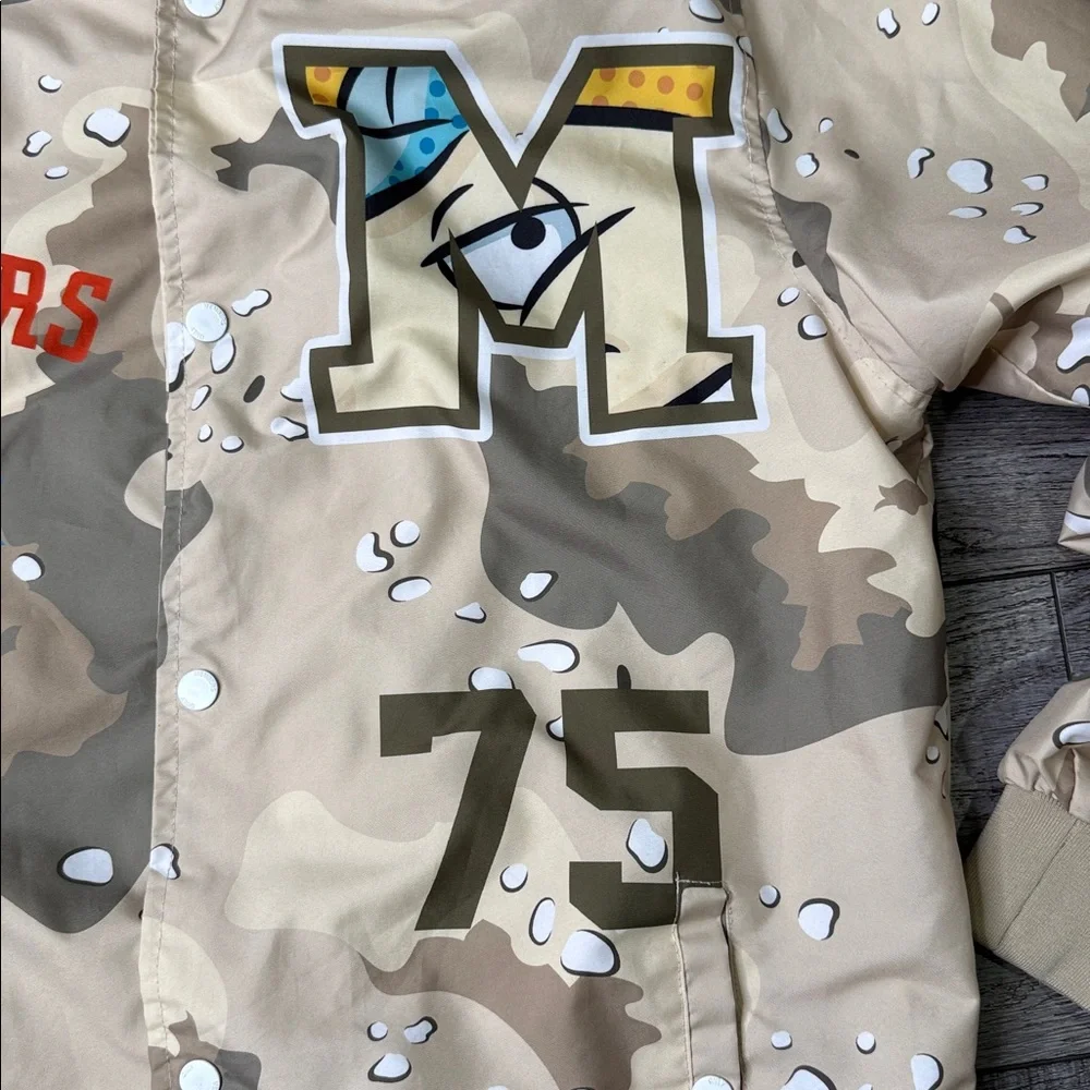 Members Only Nickelodeon Hey Arnold Tan Camo Bomber Jacket